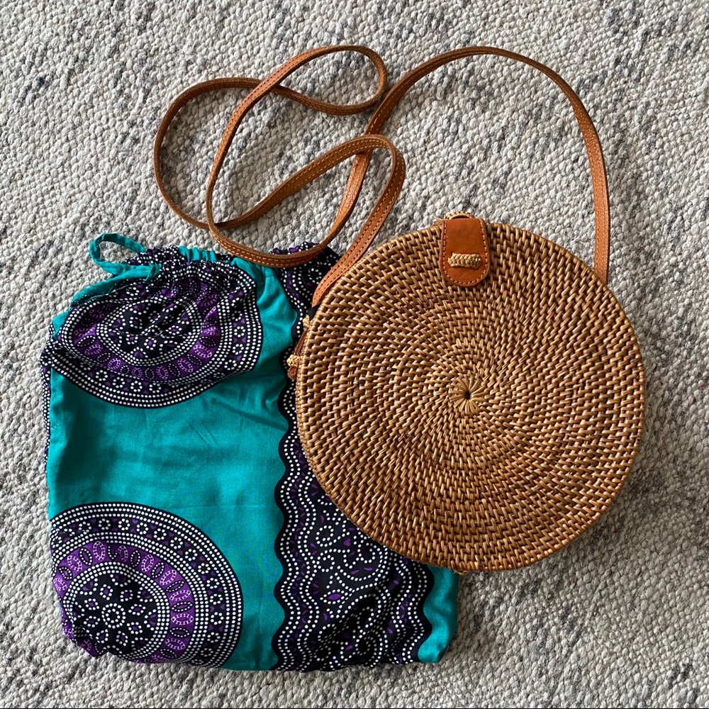 Woven Rattan Clasp Purse